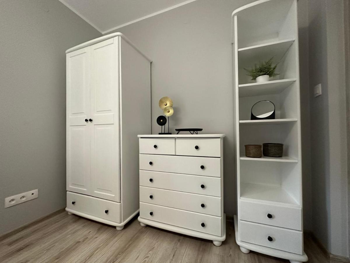 Apartament Przy Cieplickich Tezniach Jelenia Góra Eksteriør bilde