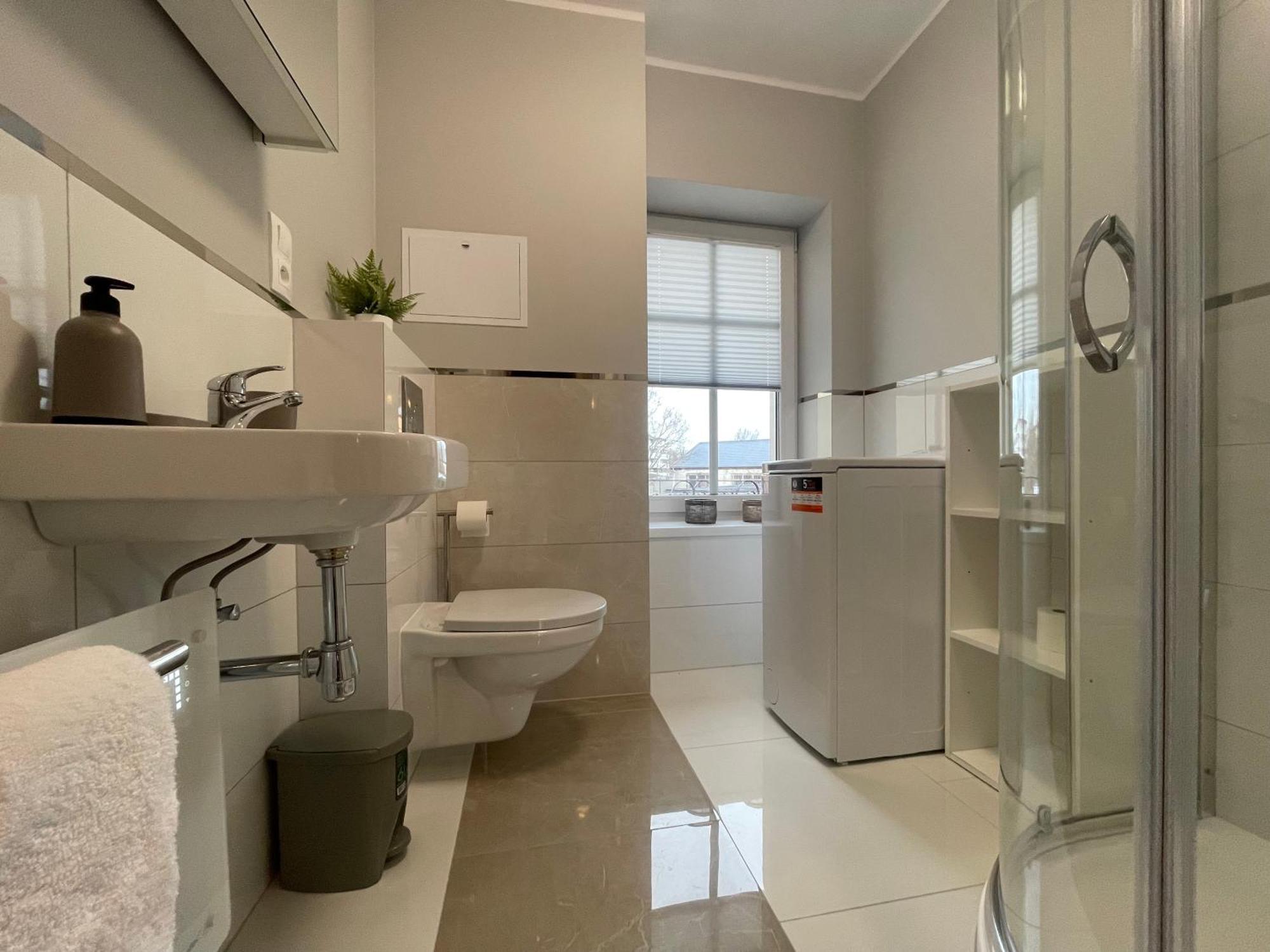 Apartament Przy Cieplickich Tezniach Jelenia Góra Eksteriør bilde