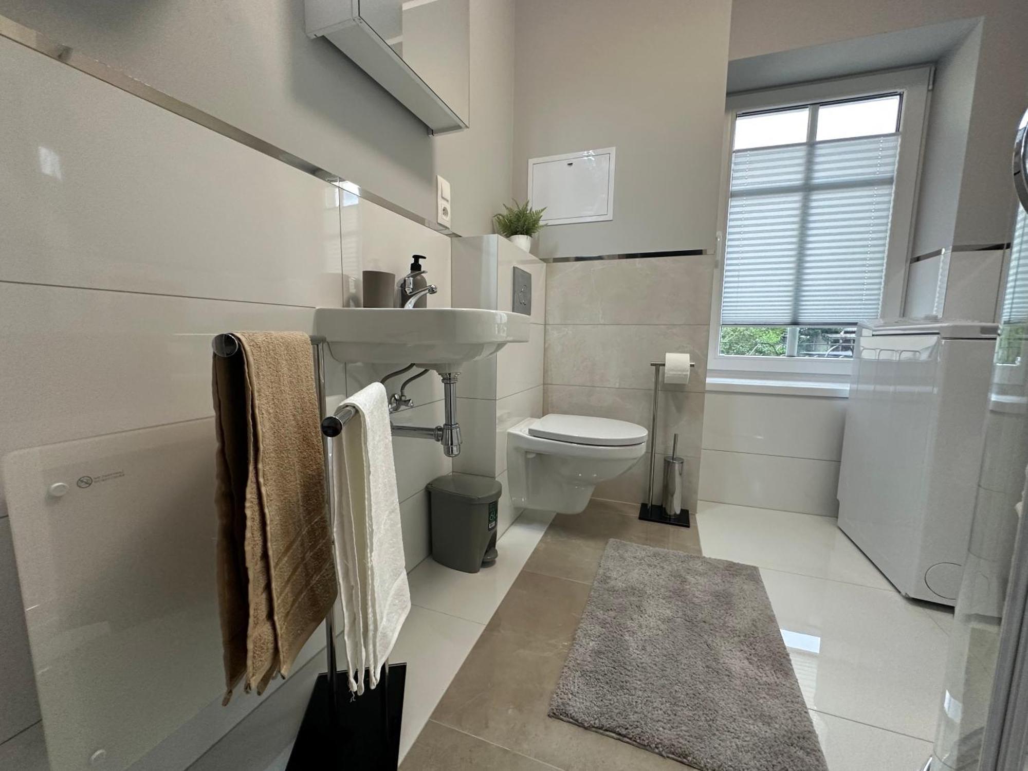 Apartament Przy Cieplickich Tezniach Jelenia Góra Eksteriør bilde